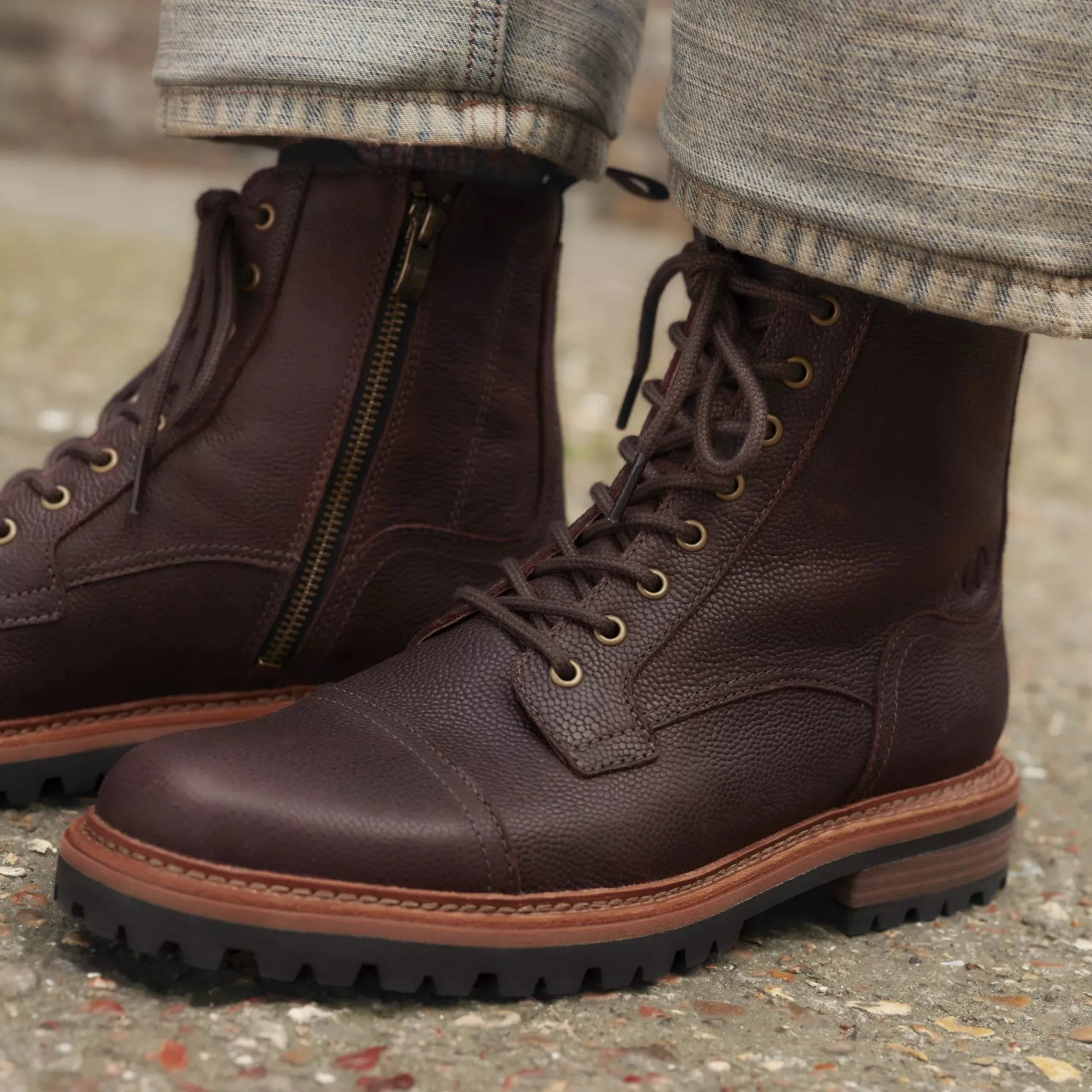 CLARKS | BOTAS HOMBRE | CLARKRIDGE HI BROWN SCOTCH GRAIN | MARRÓN