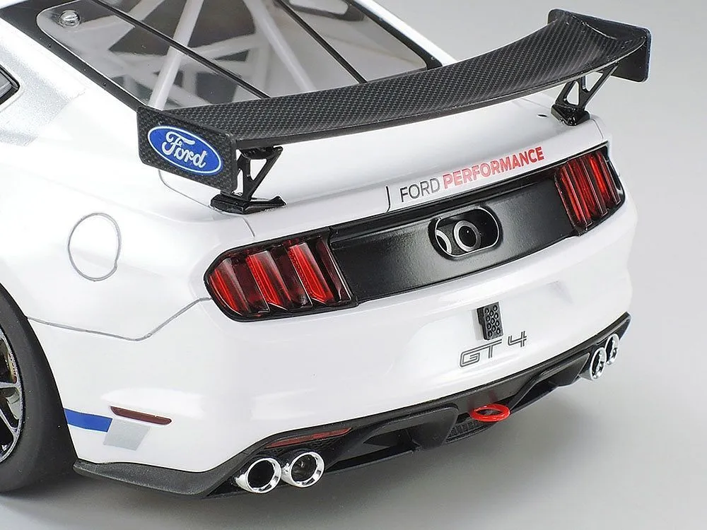 Ford Mustang GT4 (1/24)