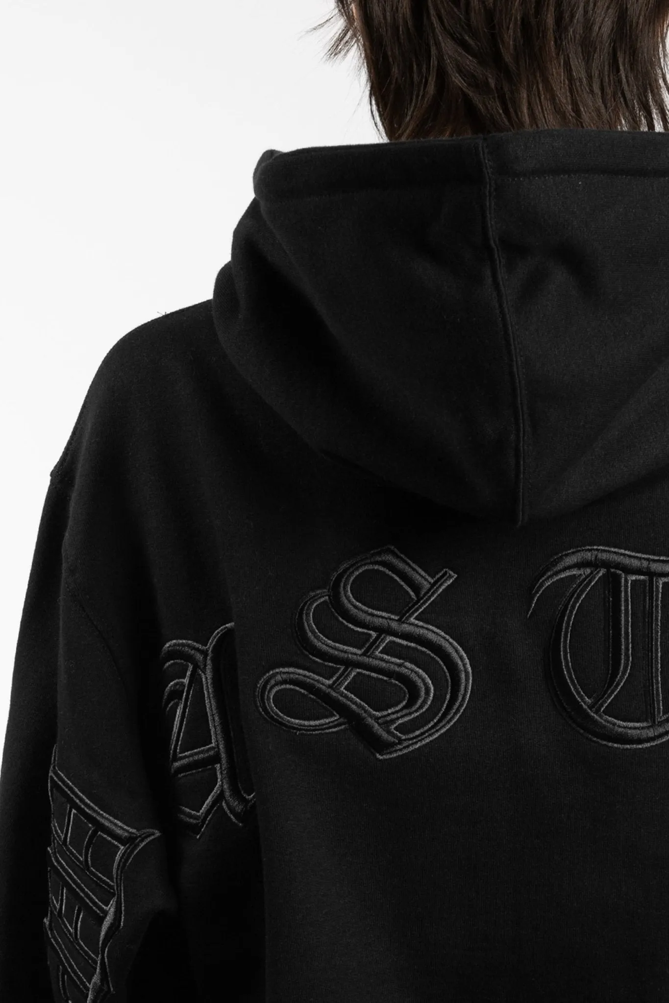 Curve-Optimized Hoodie with Zip from the Kingdom Collection