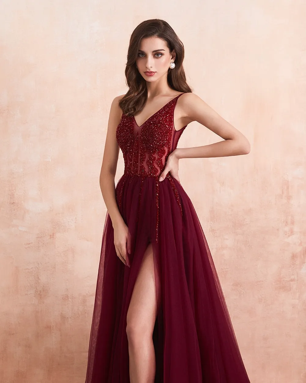 Vestido de Festa Longo Marsala em Tule com Detalhes em Cristais