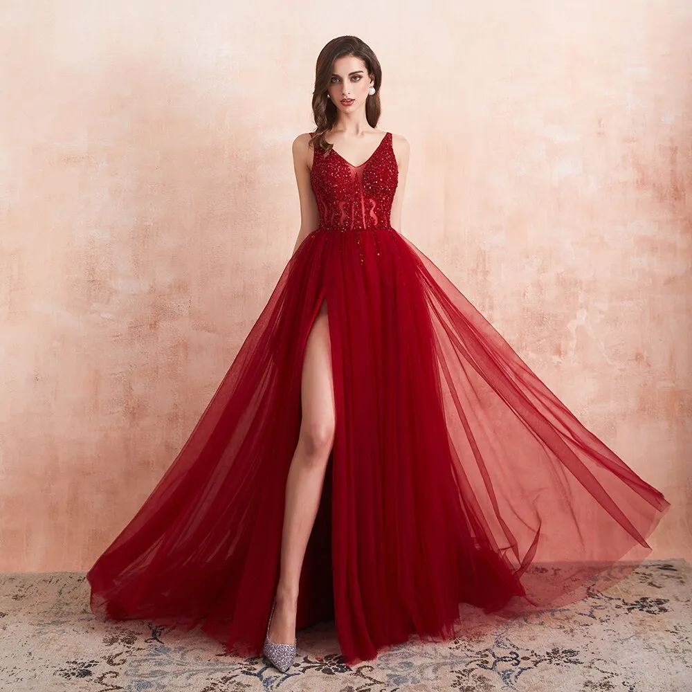 Vestido de Festa Longo Marsala em Tule com Detalhes em Cristais